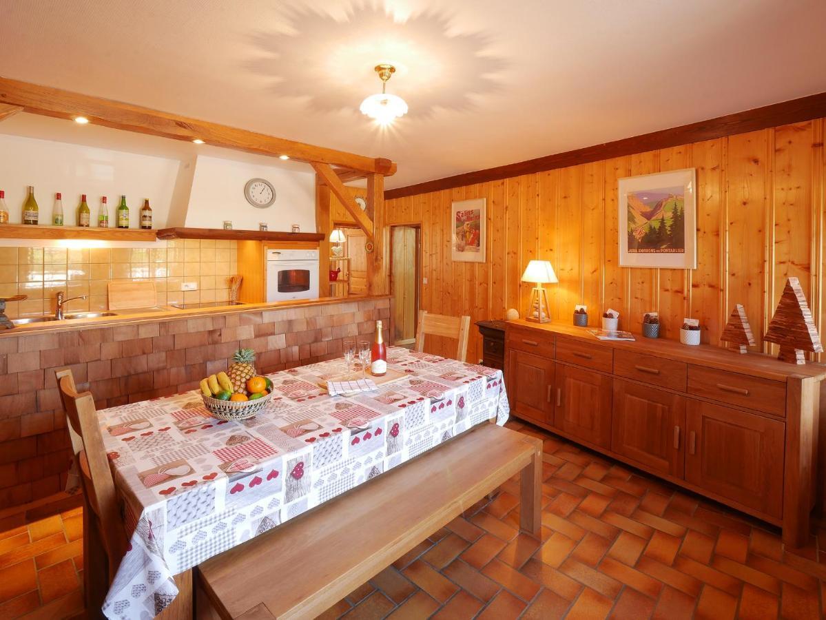 Domaine De Bellevue Gite Du Mont Poupet Marnoz Экстерьер фото