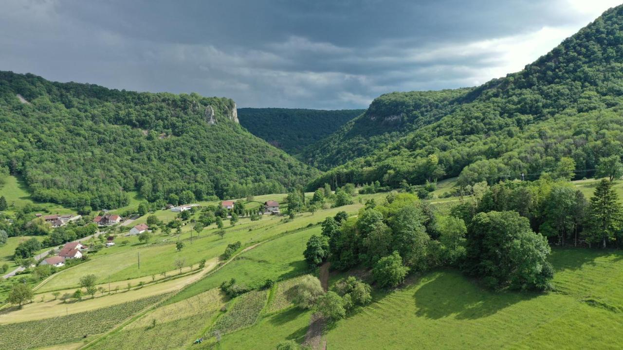 Domaine De Bellevue Gite Du Mont Poupet Marnoz Экстерьер фото